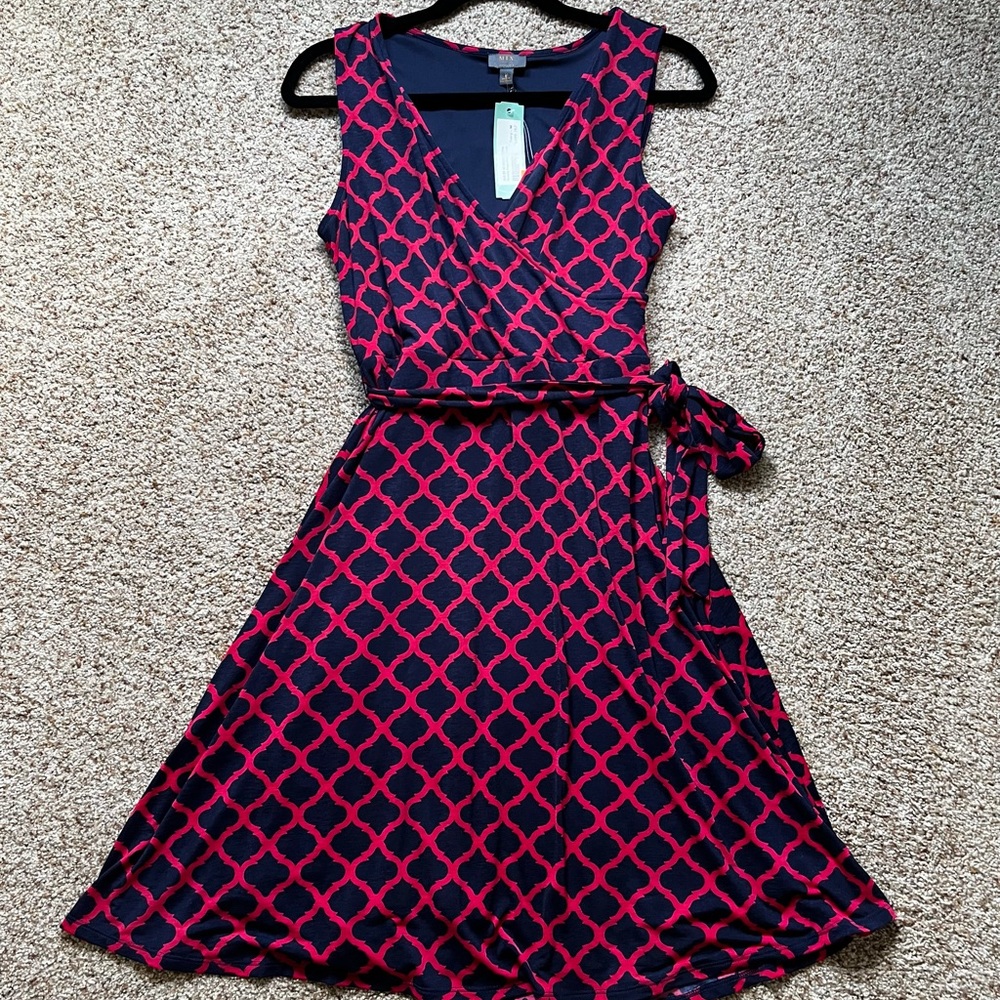 NWT Women’s faux wrap dress
